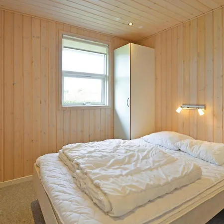 Pet Friendly In With House A Panoramic View * Vinderup