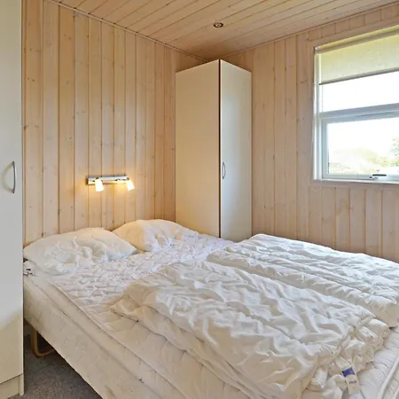 Pet Friendly In With House A Panoramic View Holiday home