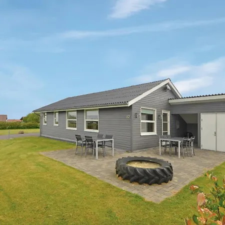 Pet Friendly In With House A Panoramic View Vinderup